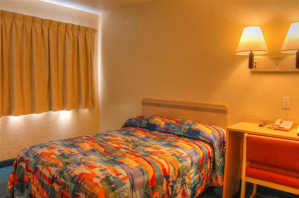 Hotel 6-springfield, Or - Eugene North